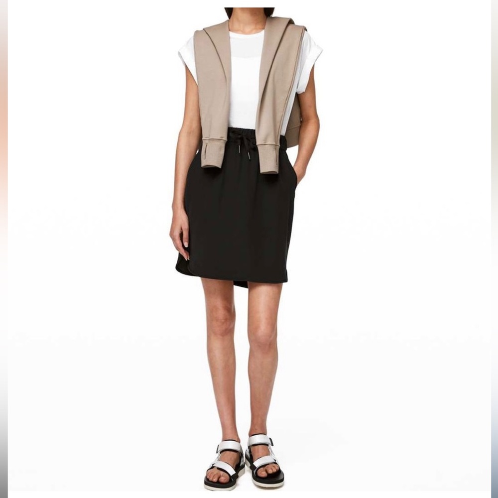 Lululemon on the fly skirt